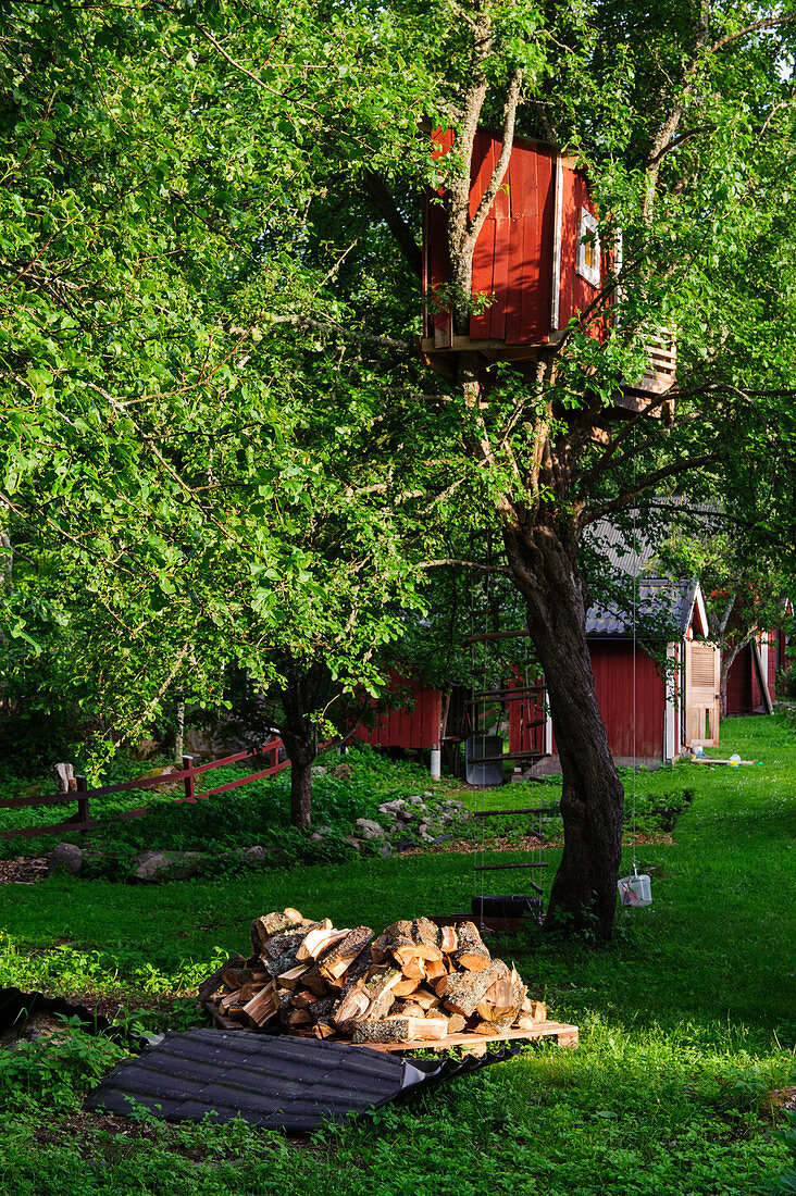 Baumhaus als Schwedenhaus , Schweden