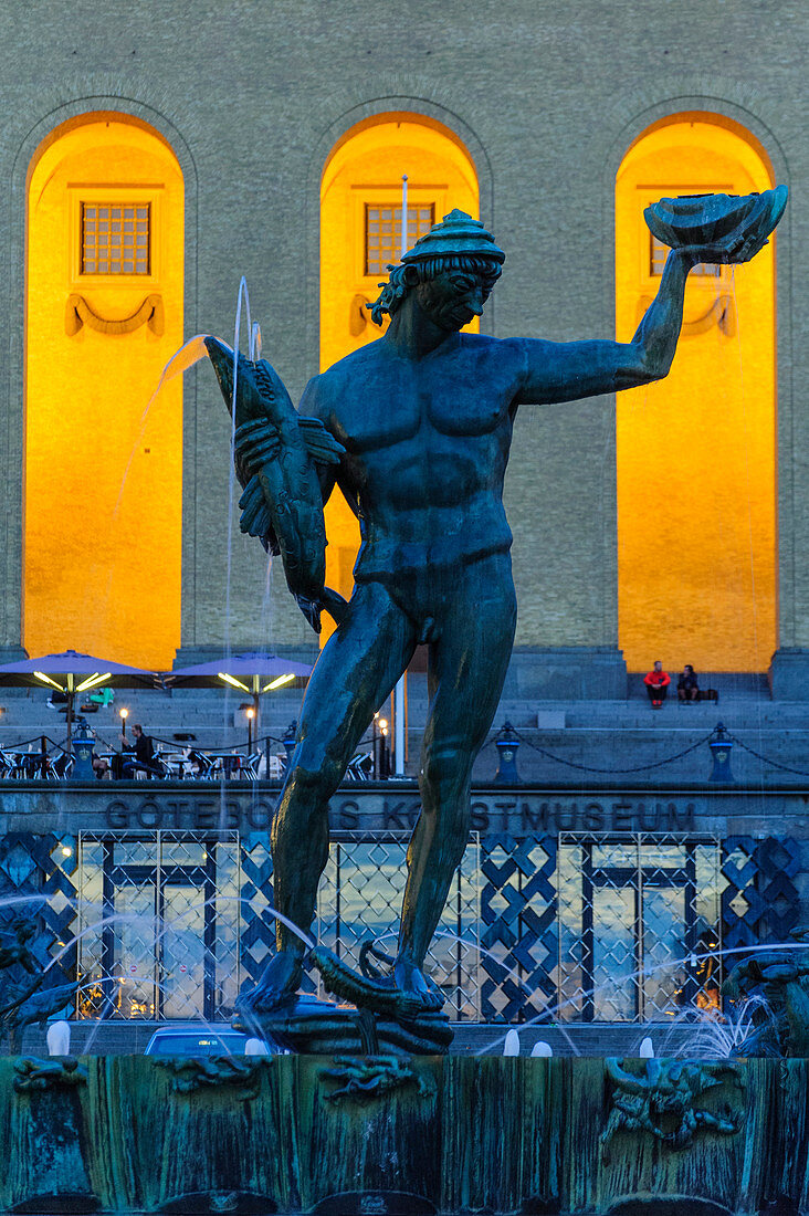 Poseidon fountain at Götaplatsen with city theater, art museum and concert hall, Sweden