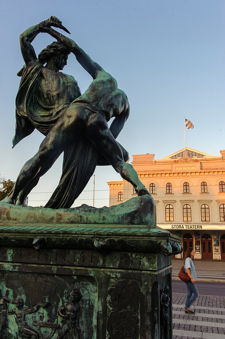 Stora Theater mit Denkmal , Schweden