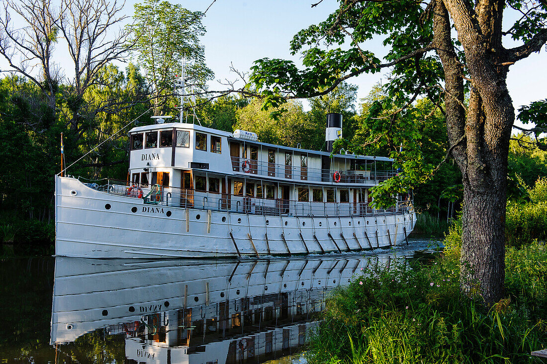 Steamship Diana on the Goetakanal between Norsholm and Soederkoeping, Sweden