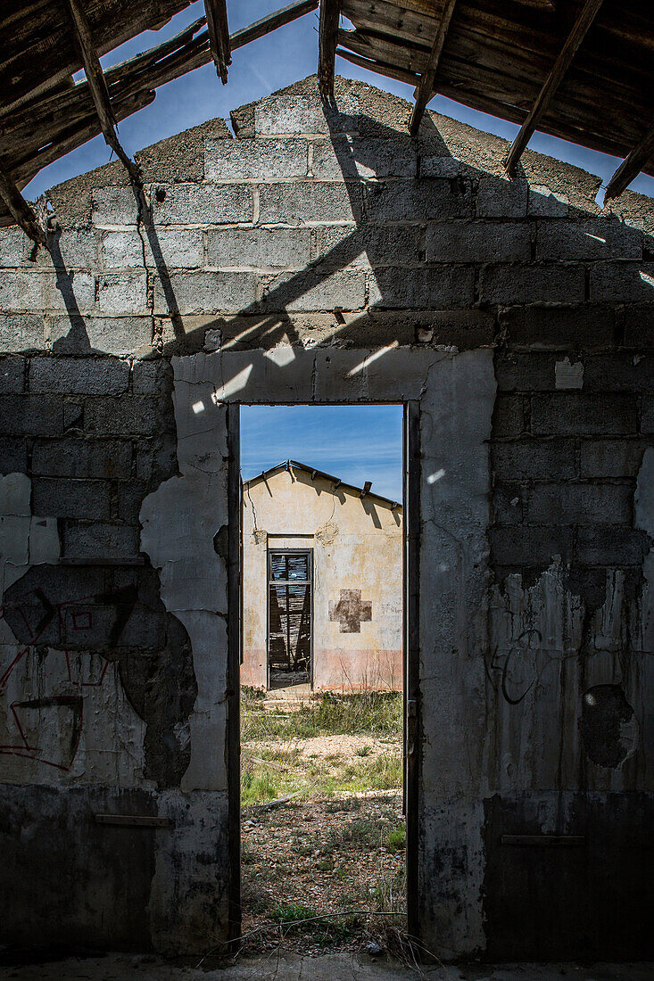 memorial museum of camp de rivesaltes, camp joffre, built at the site of block f of what was originally a military camp, then a camp for spanish refugees (1936), a camp for the undesirables of the vichy regime during the second world war, and a regroupmen