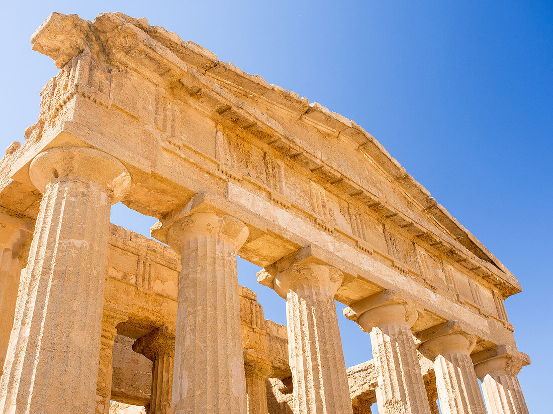 Temple of Concord, Greek ruins of Agrigento, UNESCO World Heritage Site, Sicily, Italy, Europe