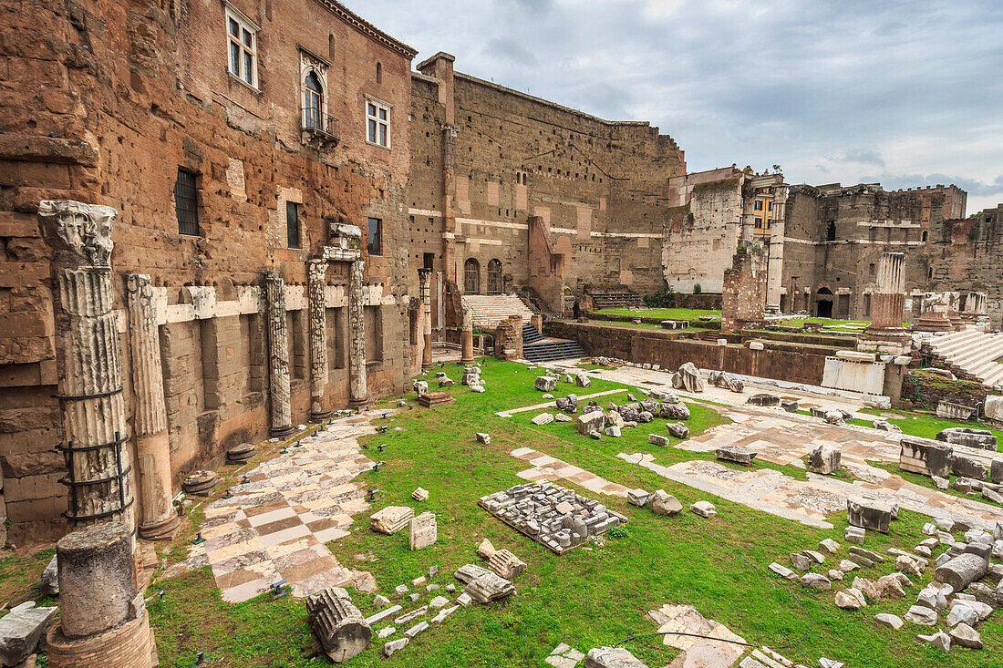 Trajan's Markets, Roman ruins, Forum area, Historic Centre (Centro Storico), Rome, UNESCO World Heritage Site, Lazio, Italy, Europe