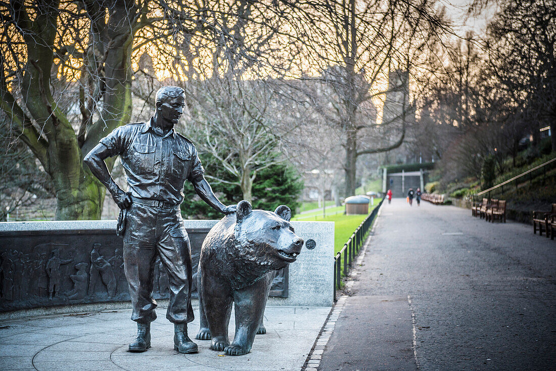 Statue of Wojtek the Soldier Bear, Princes Street Gardens, Edinburgh, Scotland, United Kingdom, Europe