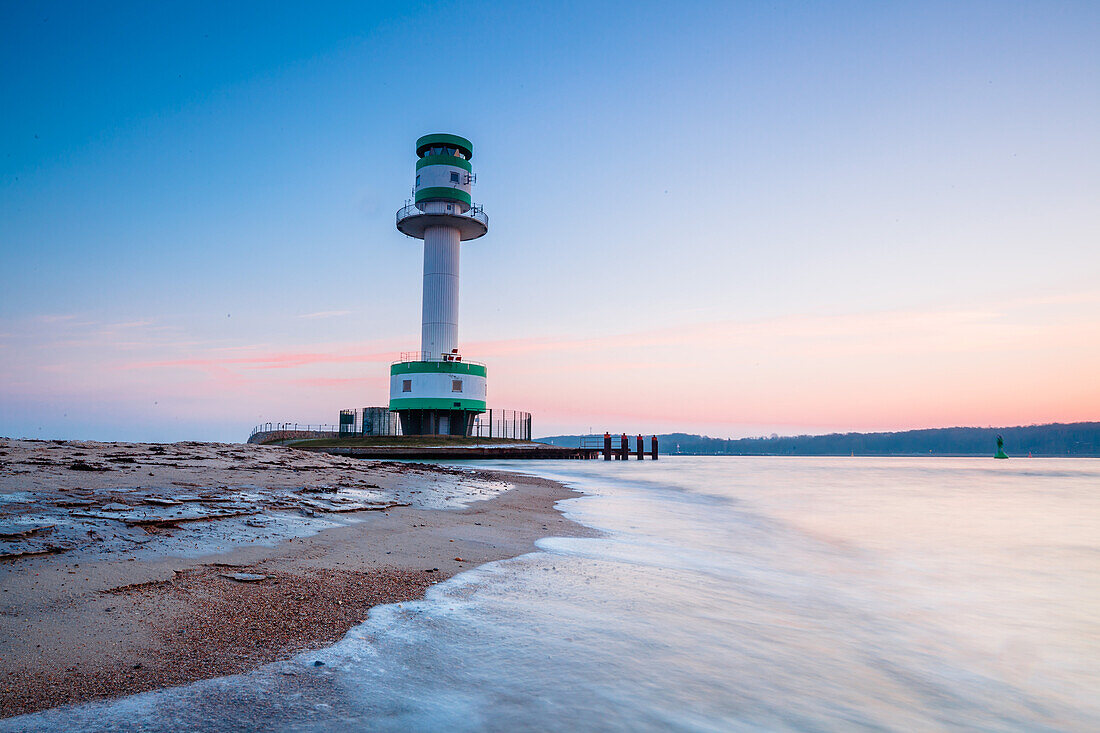 Leuchtturm, Falkenstein, Strand, Ostsee, Kiel, Kieler Förde, Schleswig Holstein, Deutschland