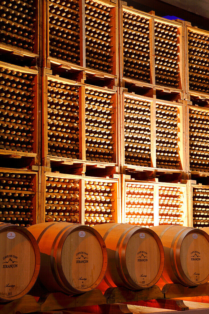 France, Aquitaine, Pyrenees Atlantiques,  region of Bearn, Gan, cellar of Gan - Jurancon