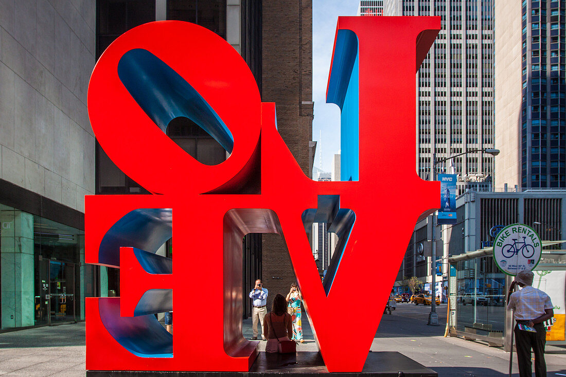 the sculpture love by robert indiana on 6th avenue, manhattan, new york city, state of new york, united states, usa