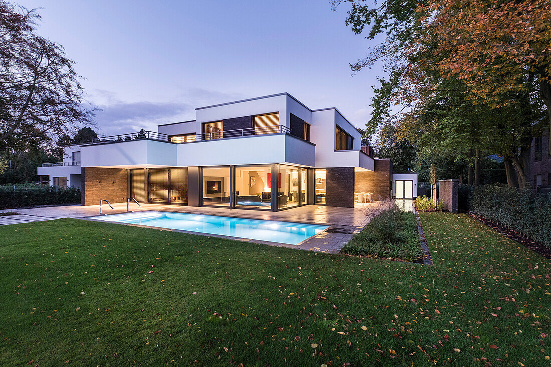 modern architecture house in the Bauhaus style, Oberhausen, Nordrhein-Westfalen, Germany