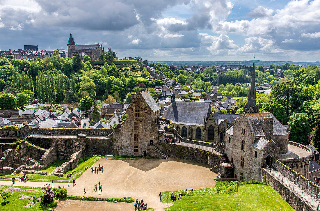 Brittany, Fougeres, plunging view on the feudal castle and the high city (on the way to Santiago de Compostela)