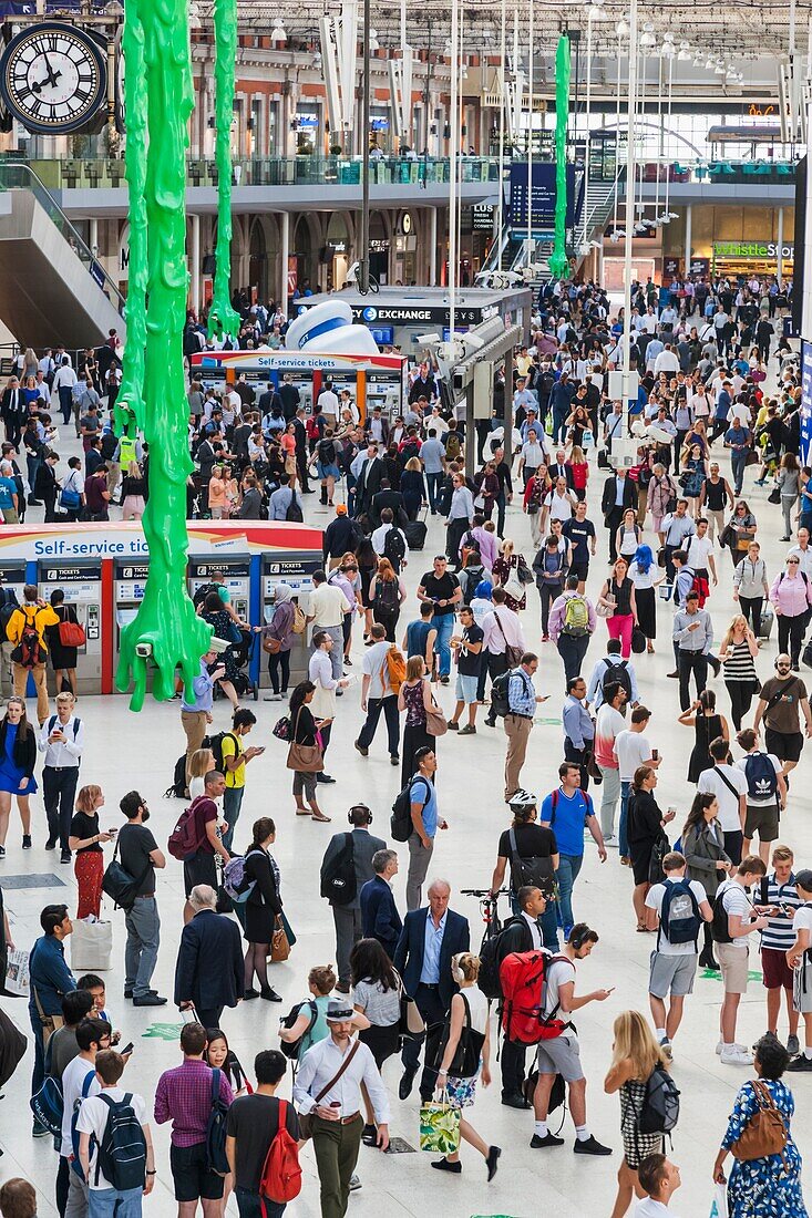 England, London, Waterloo Station, Commuters