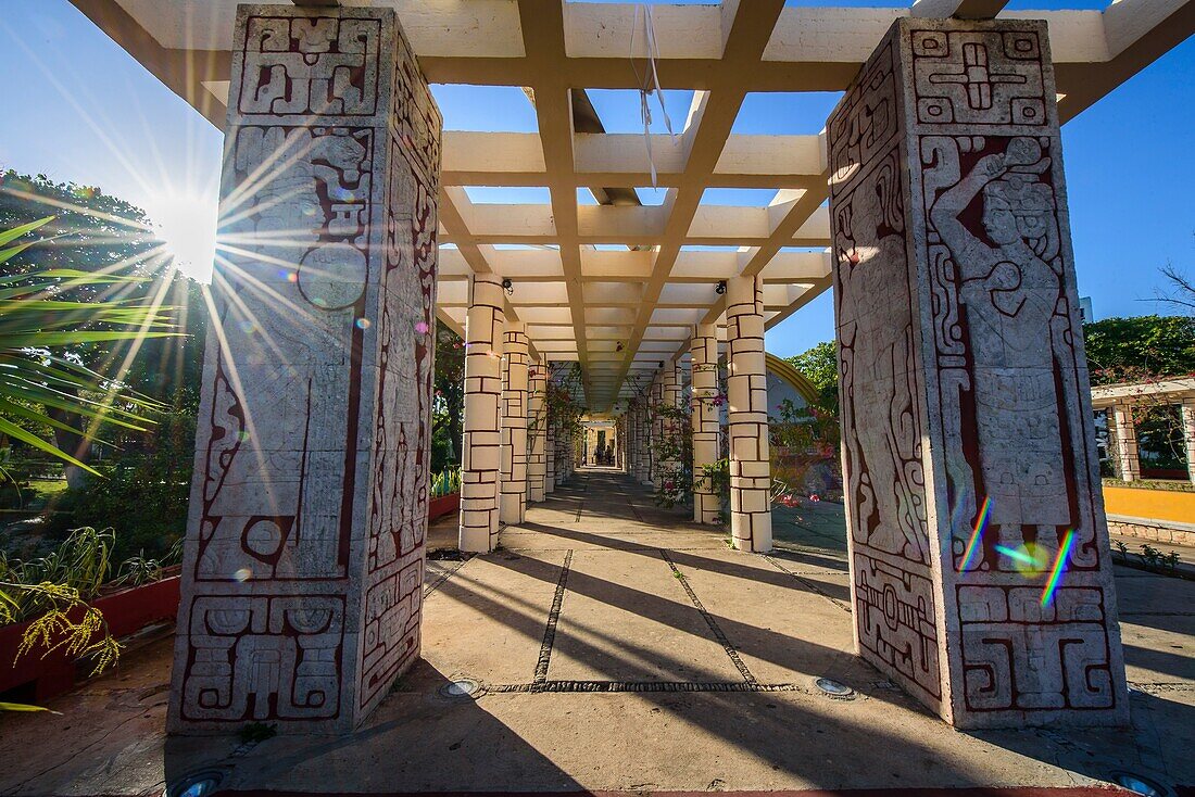 Parque Las Americas in the historic center, Merida, Riviera Maya, Yucatan Province, Mexico, Central America