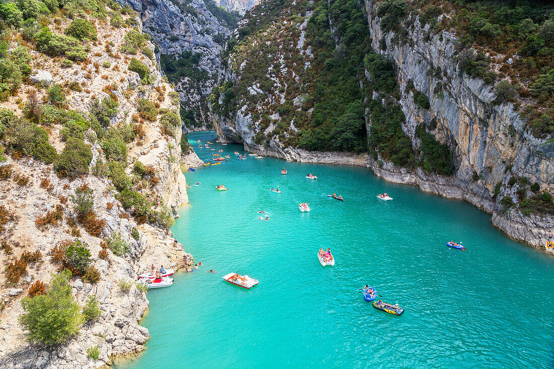 Lake St. Croix, Gorges du Verdon, Provence-Alpes-Cote d'Azur, Provence, France, Europe