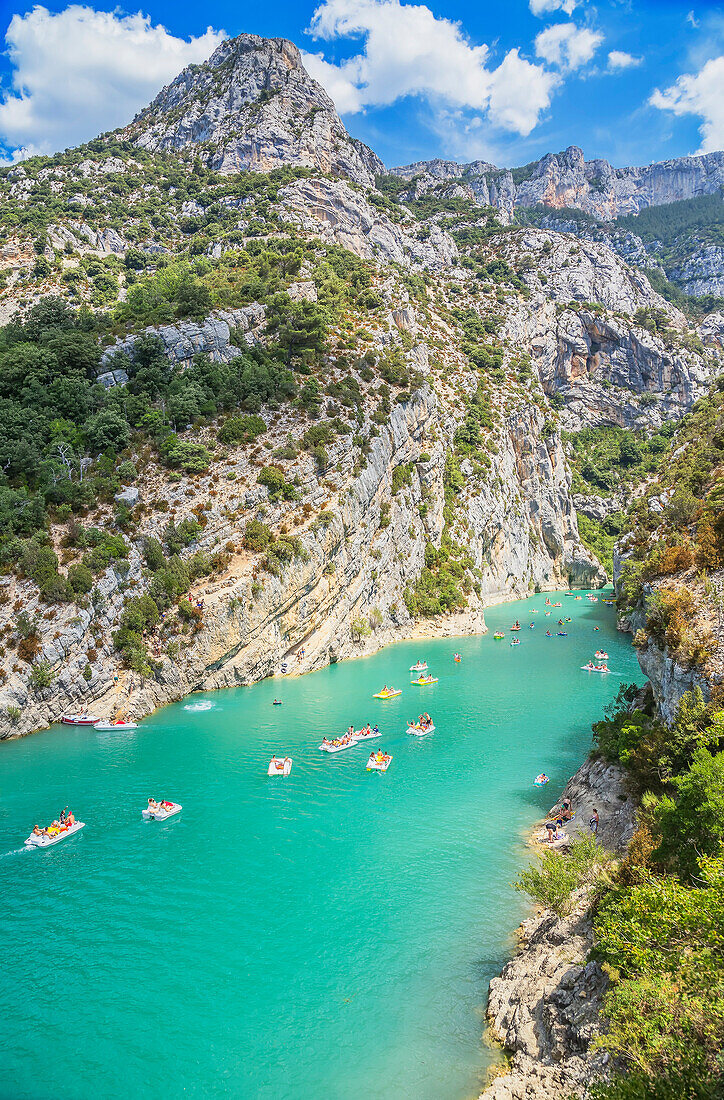 Lake St. Croix, Gorges du Verdon, Provence-Alpes-Cote d'Azur, Provence, France, Europe