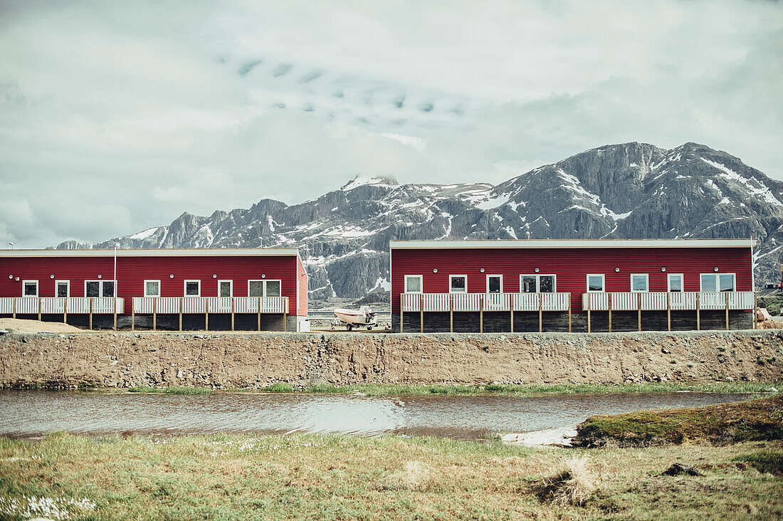 Häuser in Sisimiut, Grönland, Arktis.