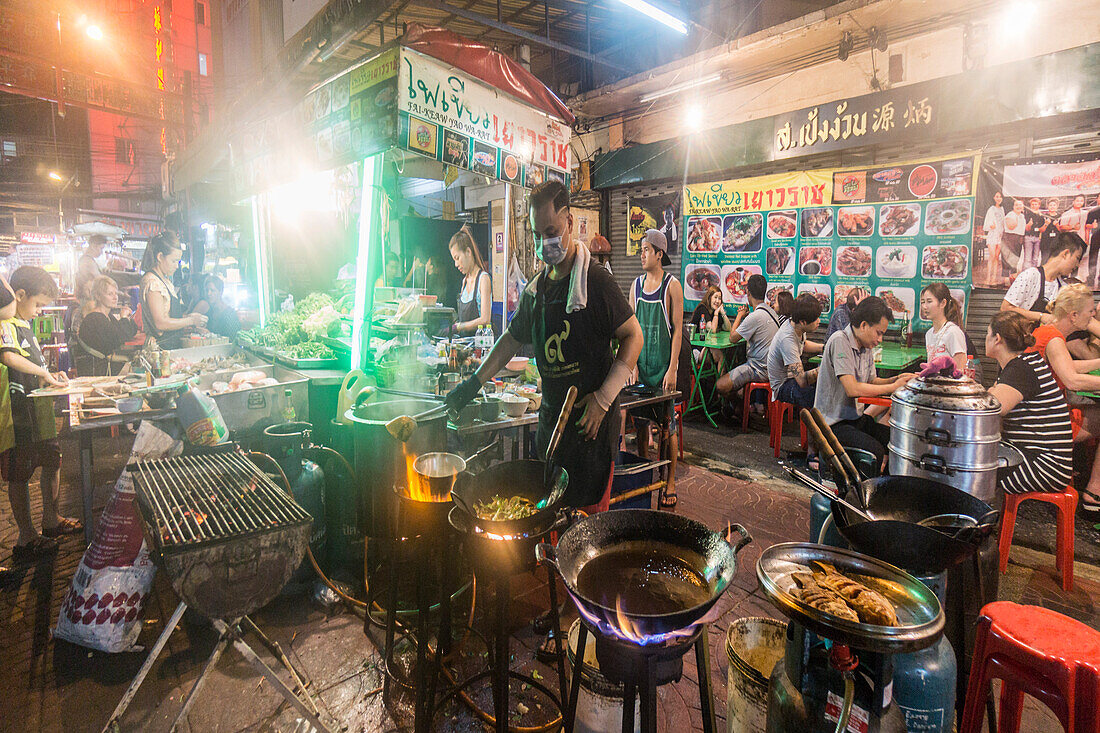 Chinatown, night market, cook with woks,  Restaurant, street food, Bangkok, Thailand