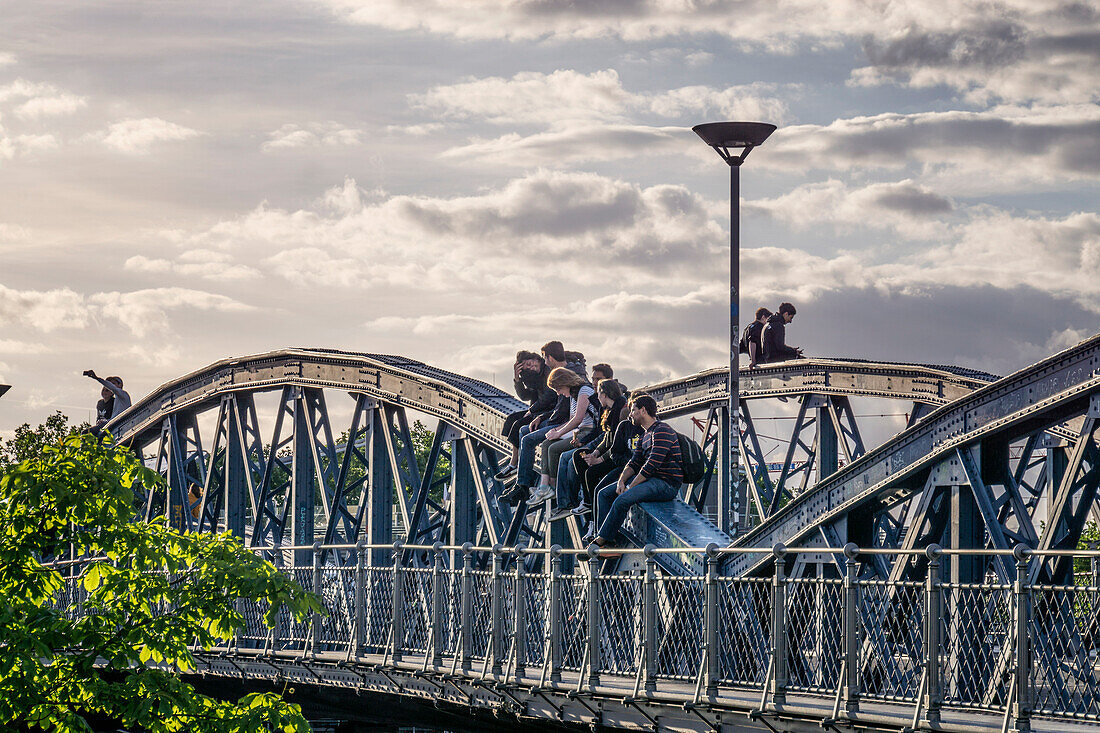 Sonnenuntergang Blaue Brücke, Freiburg, Baden-Wuerttemberg, Schwarzwald, Deutschland