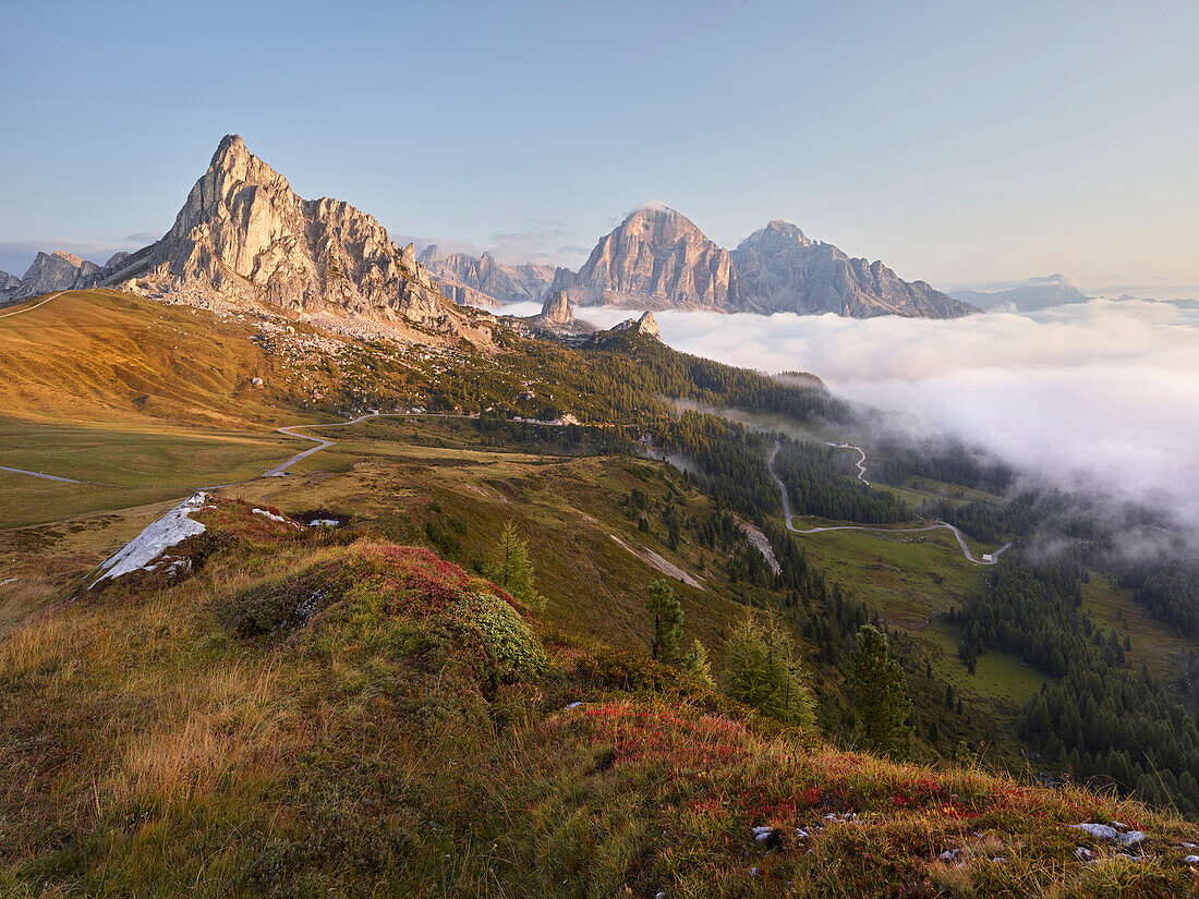 Monte Nuvolau, Tofana di Rozes, Passo di Giau, Venetien, Italien