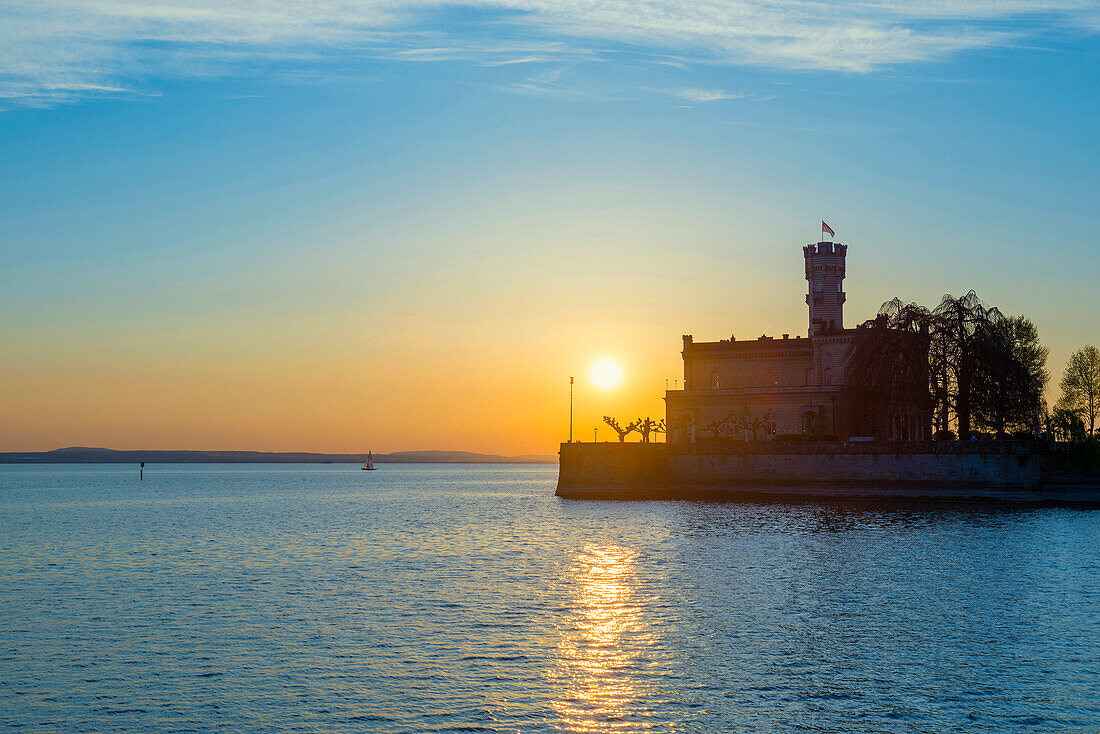 Schloss Montfort, Sonnenuntergang, Langenargen, Oberschwaben, Bodensee, Baden-Württemberg, Deutschland