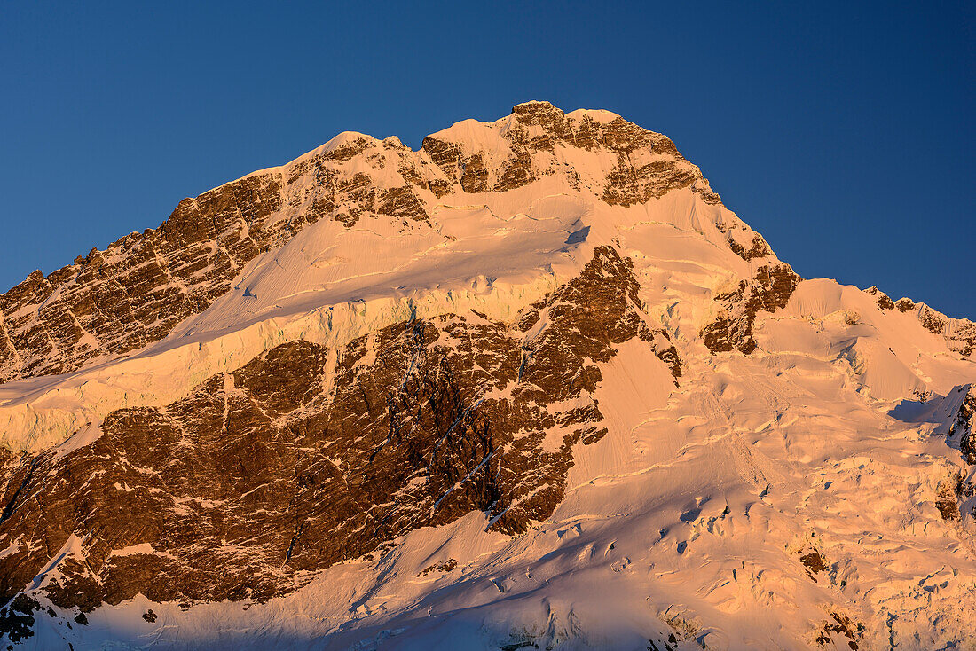 Mount Sefton, from Mueller Hut, Hooker Valley, Mount Cook National Park, UNESCO Welterbe Te Wahipounamu, Lake Pukaki, Canterbury, South island, New Zealand