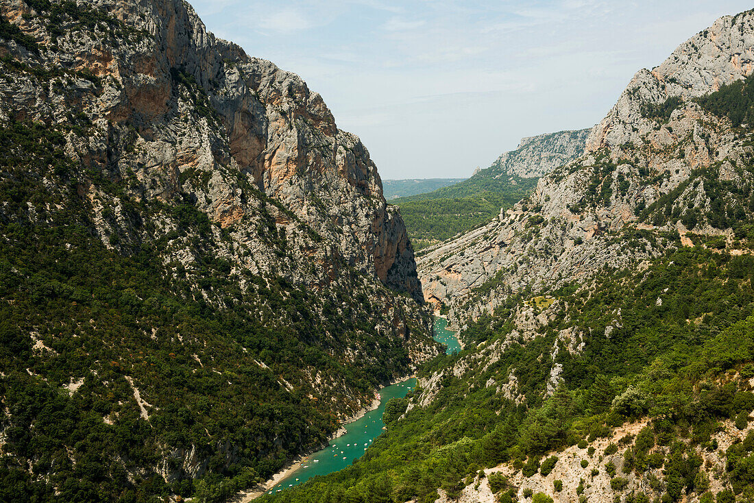 Verdon Gorge, Gorges du Verdon, also Grand Canyon du Verdon, Department of Alpes-de-Haute-Provence, Provence-Alpes-Côte d' Azur, France