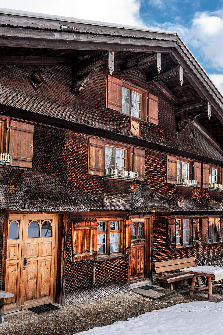 Old timber house, Illertal, Hoernerdoerfer, Allgaaeu, Baden-Wuerttemberg, Germany, Europe, winter, Alps