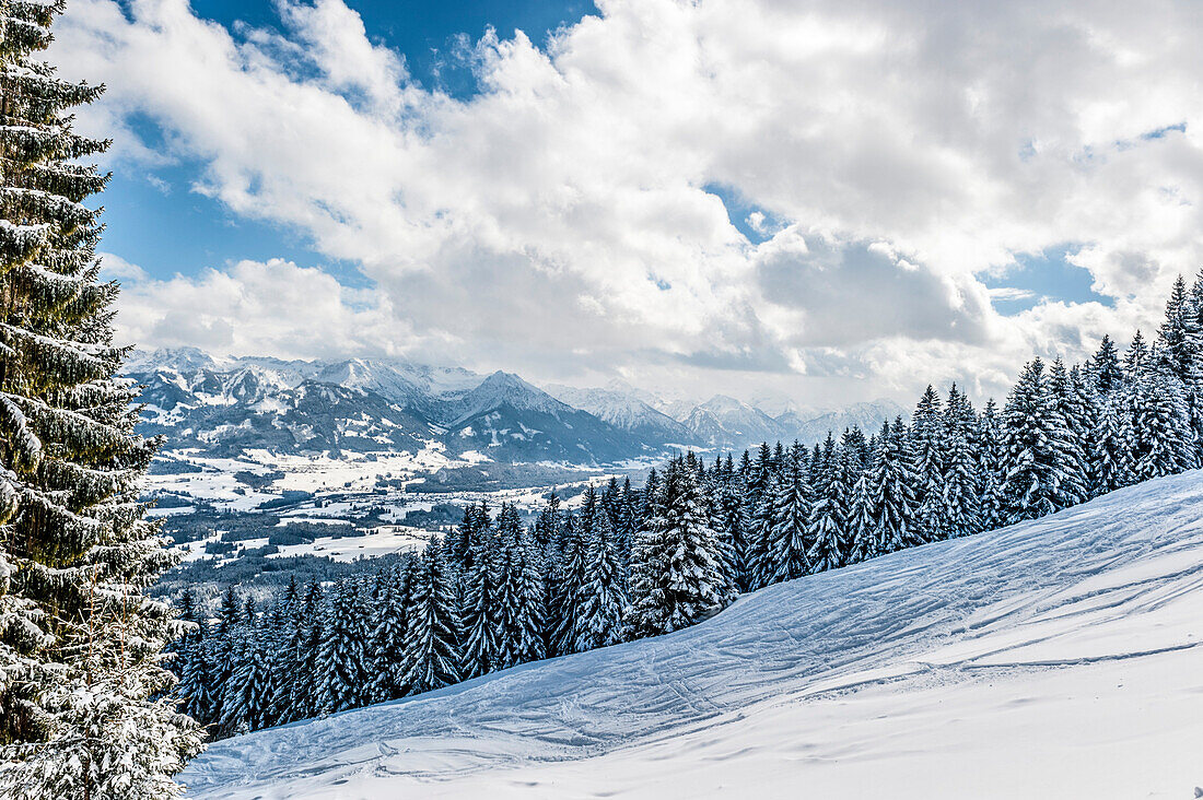 snowy landscape, Illertal, Hoernerdoerfer, Allgaaeu, Baden-Wuerttemberg, Germany, Europe, winter, Alps