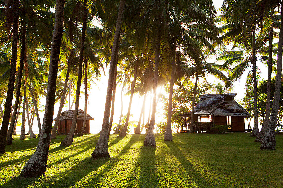 FRENCH POLYNESIA, Vahine Island. Bungalows, rooms and the grounds of the Vahine Private Island Resort.