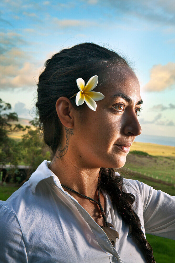 EASTER ISLAND, CHILE, Isla de Pascua, Rapa Nui, Natalie a local Rapa Nui woman