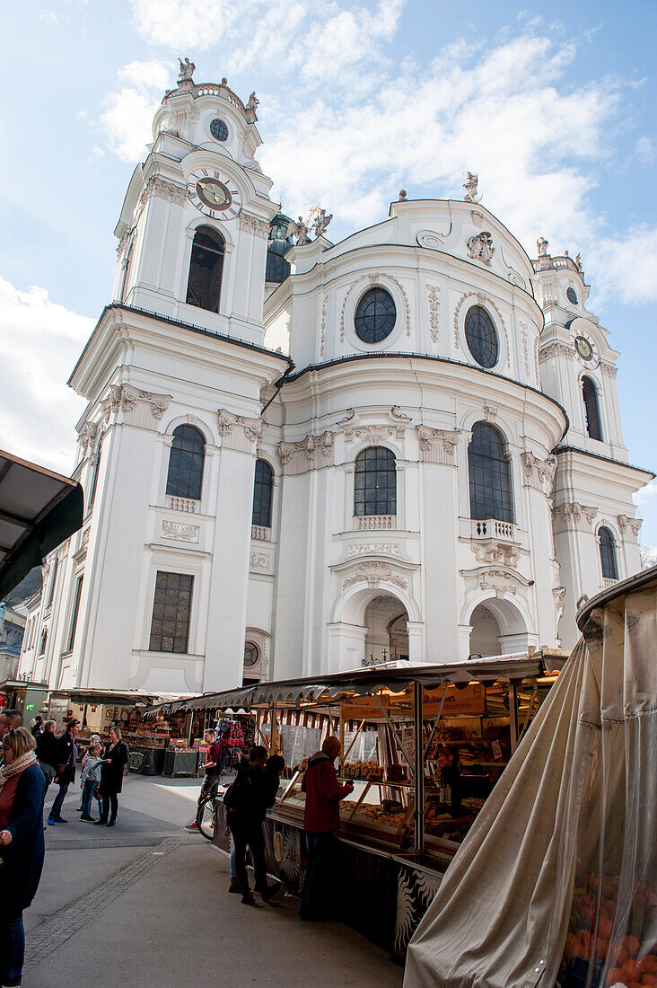 square, old town, historic city center, Salzburg, Austria, Europe
