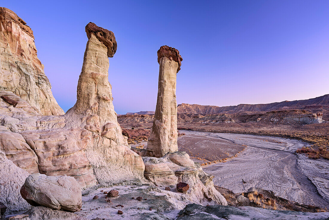 White rock towers at Wahweap River, Grand Staircase-Escalante National Monument, Utah, USA