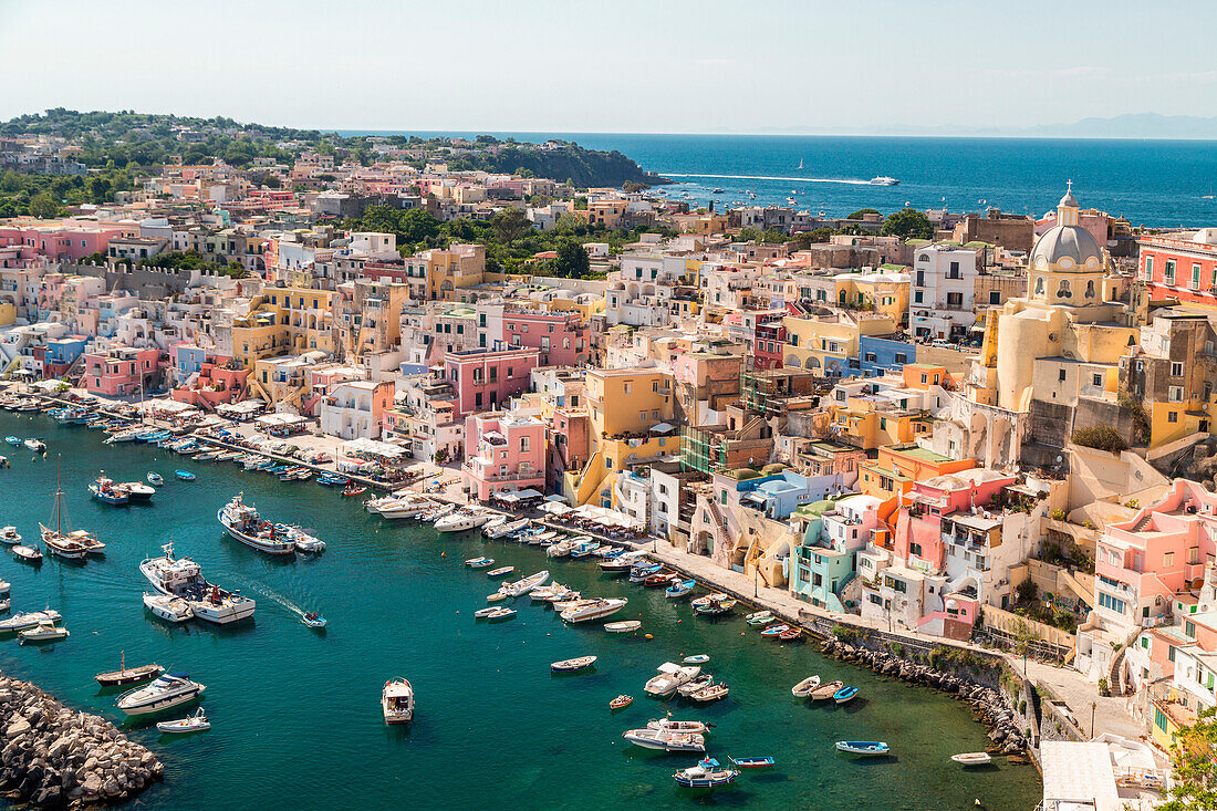 Italy, Campania, Province of Naples, Procida. Marina di Corricella
