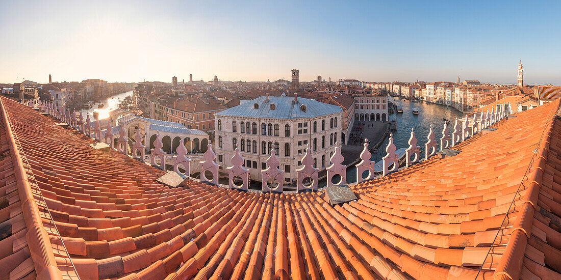 Elevated view of the Grand Canal from the terrace of the Fondaco dei Tedeschi, Venice, Veneto, Italy