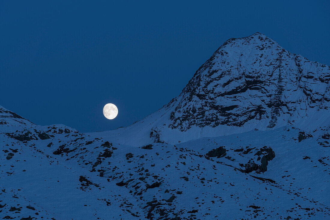 full moon, Verwall group, Tyrol, Austria