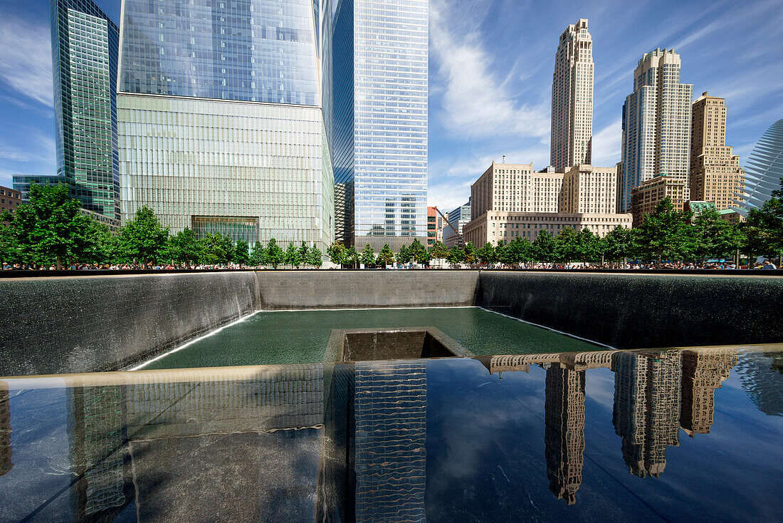 Memorial fountains at Ground Zero, World Trade Center site, New York, Usa