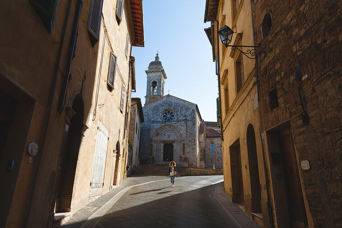 Europe,Italy,Tuscany,Siena district,Orcia Valley,San Quirico d'Orcia. Church of san Quirico