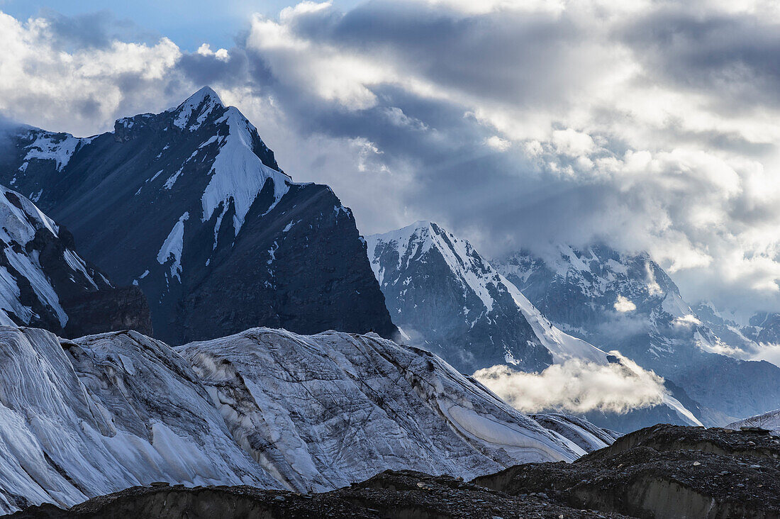 Engilchek Glacier and Khan Tengri Mountain, Central Tian Shan Mountain range, Border of Kyrgyzstan and China, Kyrgyzstan, Central Asia, Asia