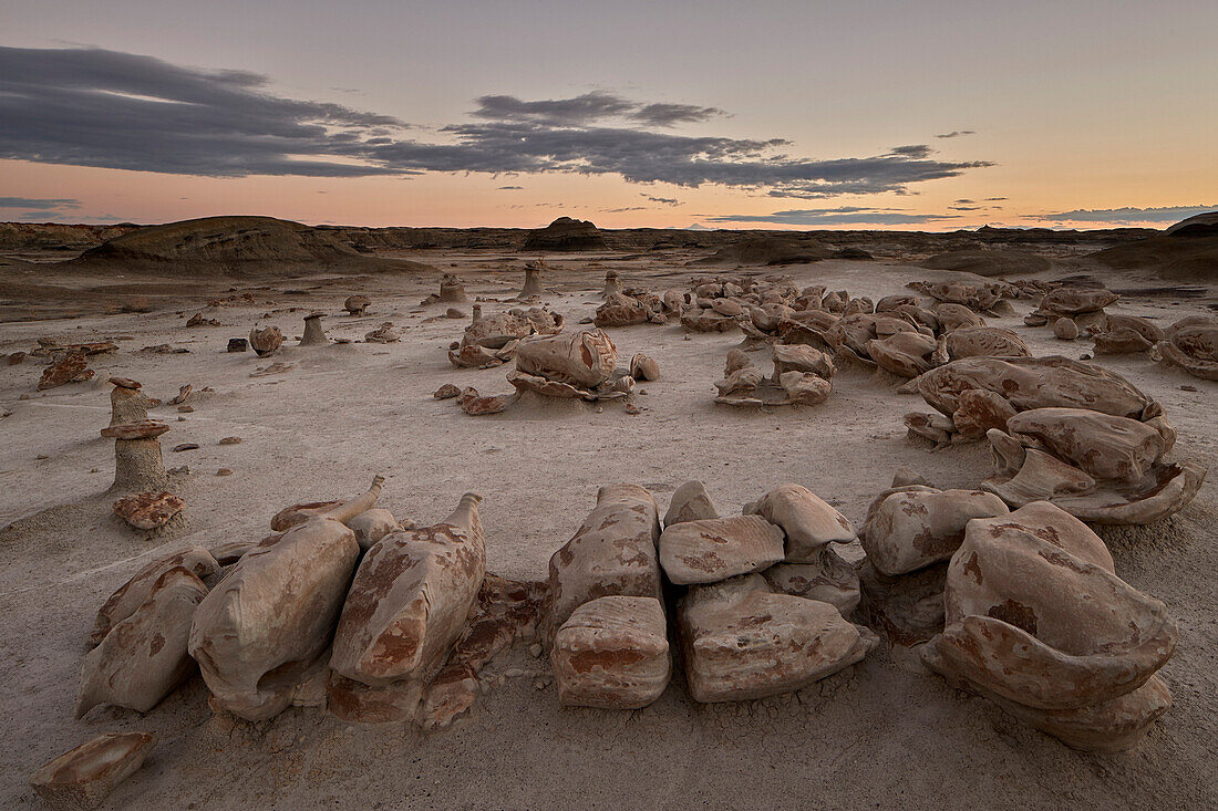 Egg Factory at dawn, Bisti Wilderness, New Mexico, United States of America, North America