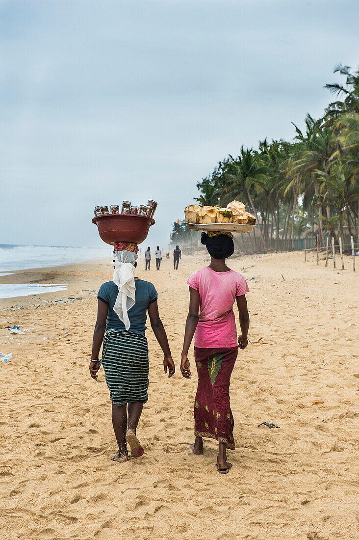 Local women, Grand Bassam, Ivory Coast, West Africa, Africa