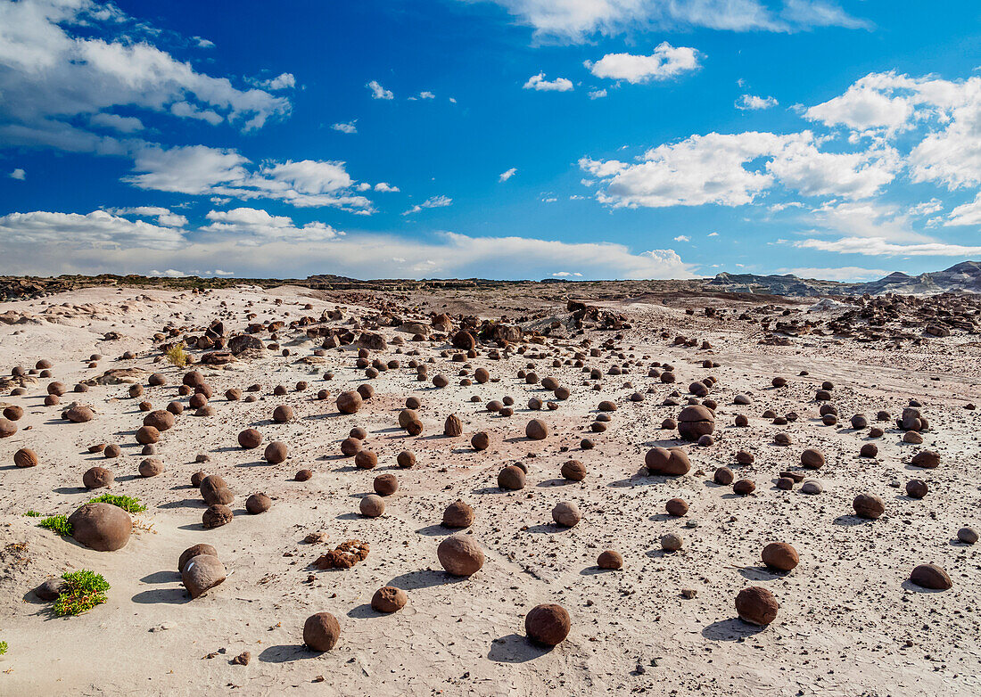 Cancha de bochas (Bowls Pitch) Formation, Ischigualasto Provincial Park, UNESCO World Heritage Site, San Juan Province, Argentina, South America