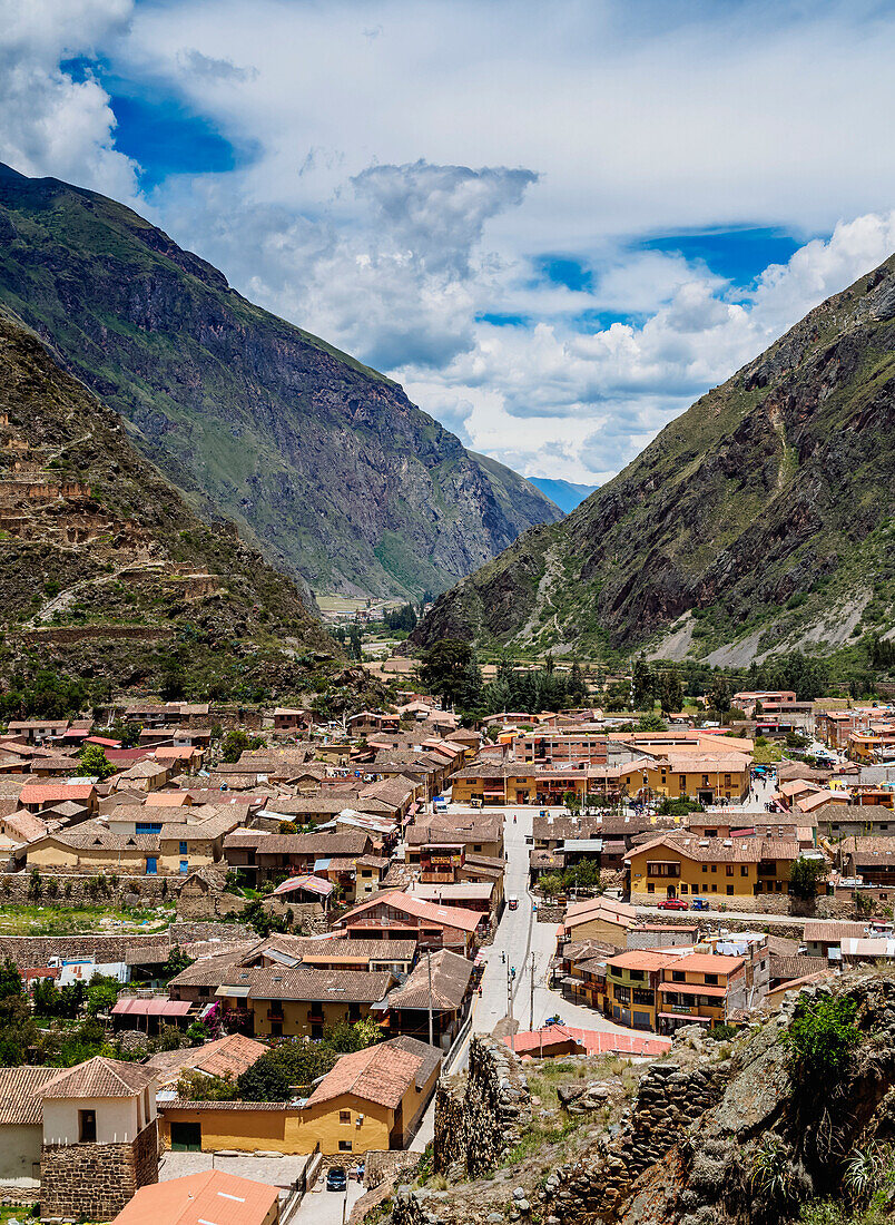 Ollantaytambo, elevated view, Sacred Valley, Cusco Region, Peru, South America