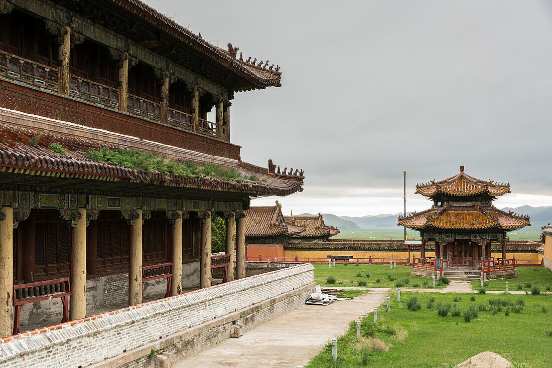 Temples in Amarbayasgalant Monastery, Mount Buren-Khaan, Baruunburen district, Selenge province, Mongolia, Central Asia, Asia