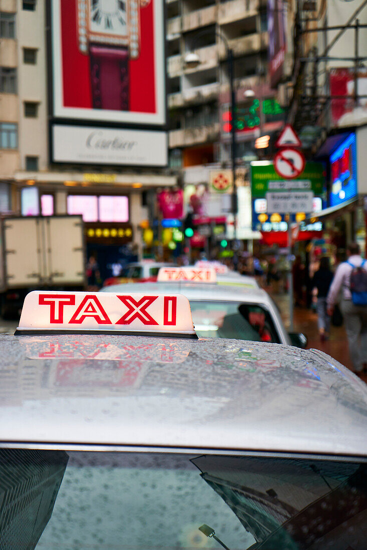Taxi cab, Causeway Bay, Hong Kong Island, Hong Kong, China, Asia