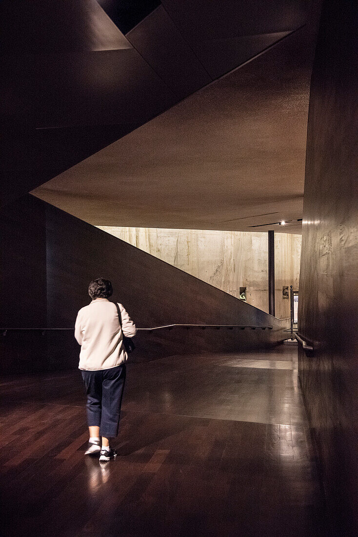 visitor in the 9/11 Memorial, museum, Manhattan, NYC, New York City, United States of America, USA, North America