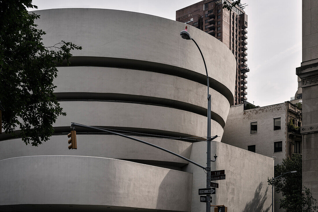 Guggenheim Museum Außenaufnahme, Frank Lloyd Wright, Upper East Side, Manhattan, New York City, Vereinigte Staaten von Amerika, USA, Nordamerika