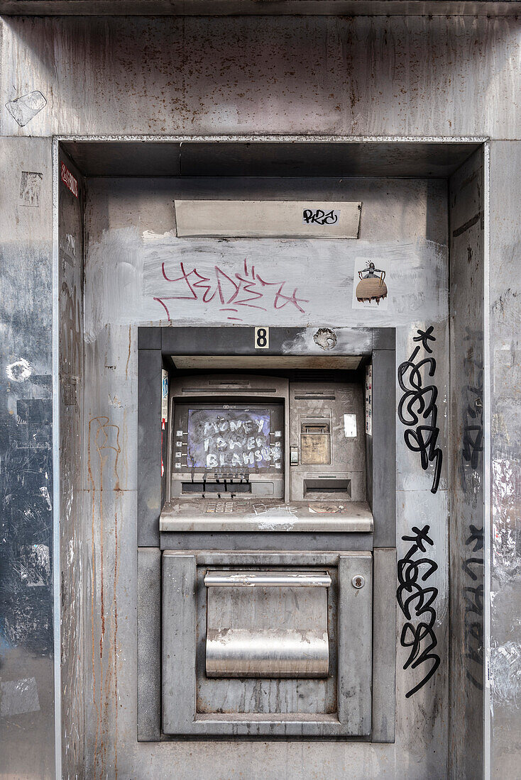 destroyed ATM, Williamsburg, Brooklyn, NYC, New York City, United States of America, USA, North America