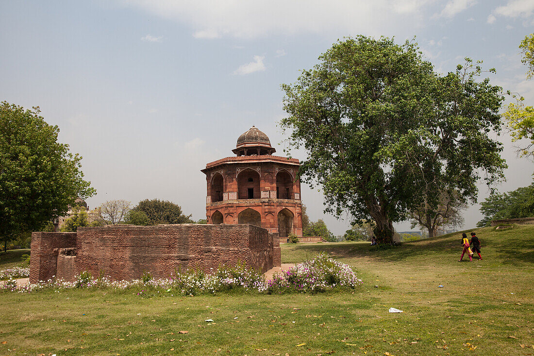 Mausoleum in den Lodi-Gärten in Delhi, Indien, Asien