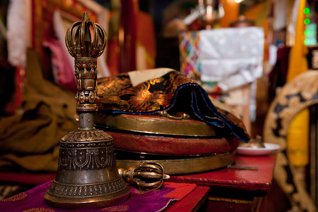 Glocke in einem buddhistischen Tempel, Ladakh, Indien, Asien