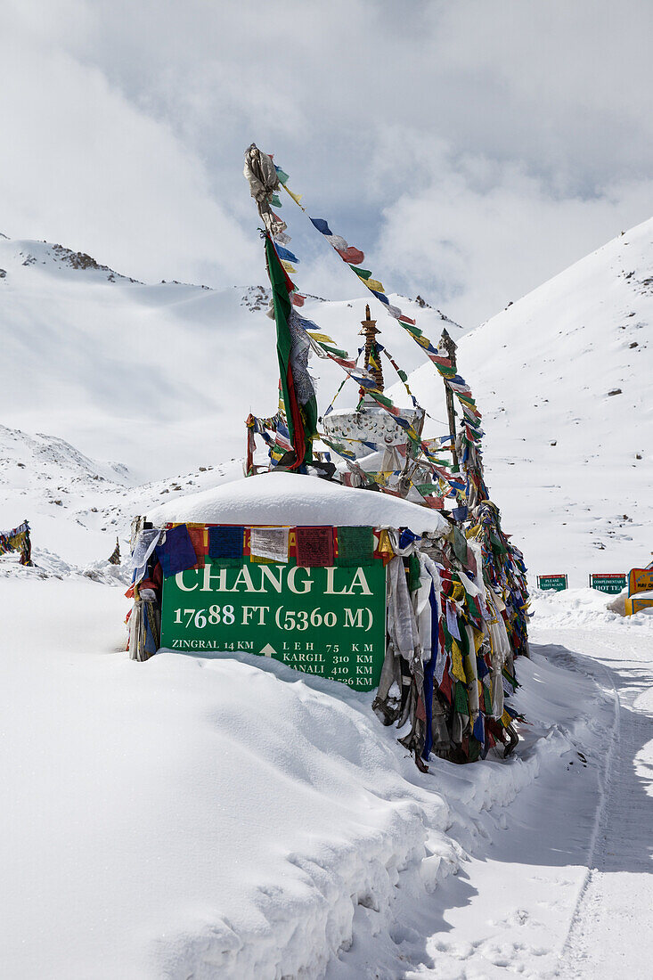Chang La Pass in Ladakh, Indien, Asien