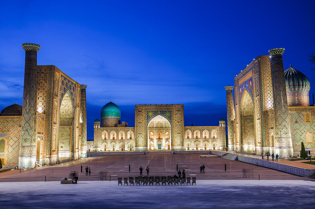 Registan square at night, Samarkand, Uzbekistan, Asia