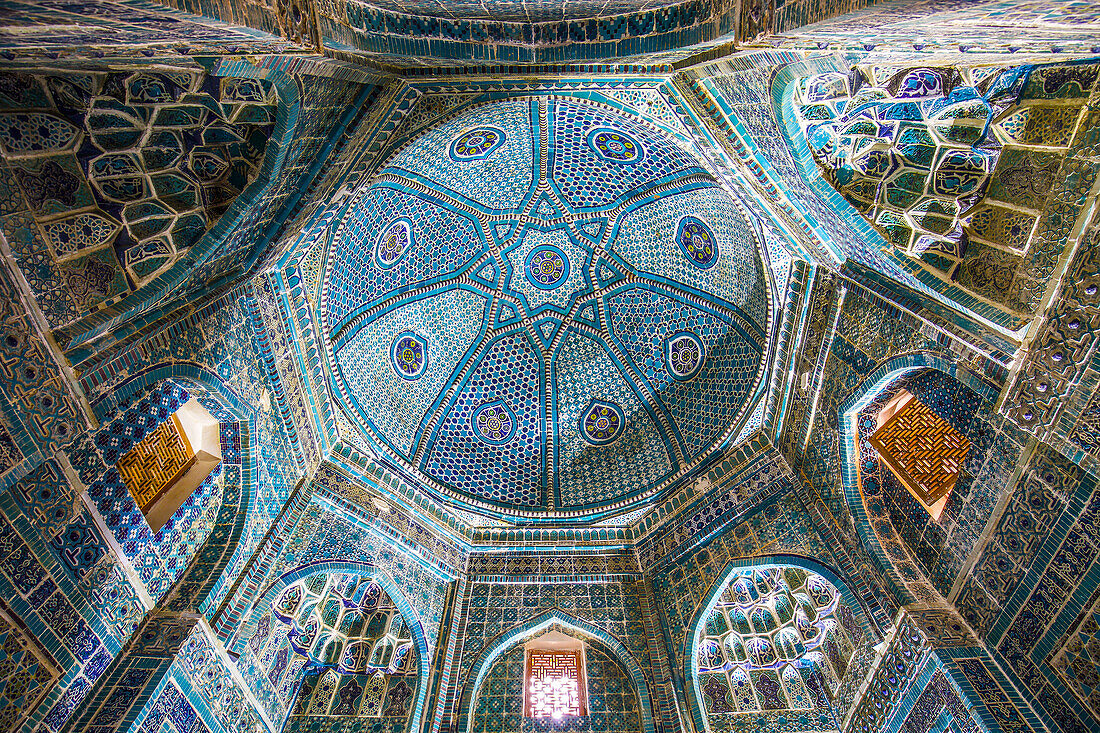 Shah-i-Zinda Necropolis of Samarkand, Uzbekistan, Asia